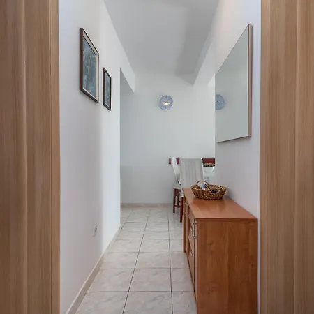 Apartment Duje