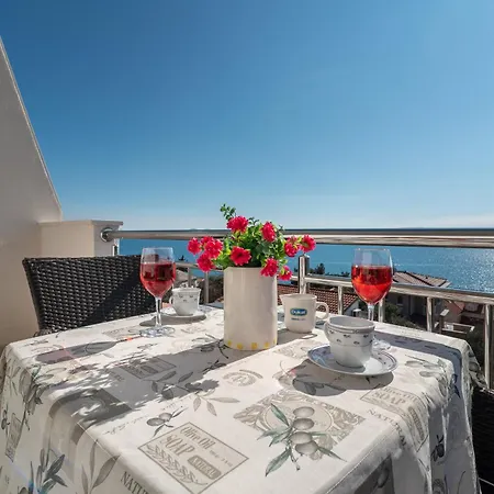 아파트 Duje 트로기르